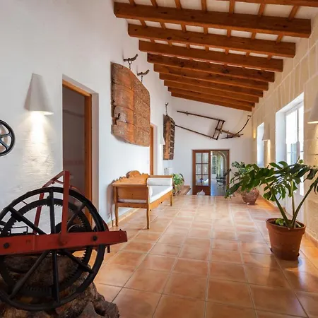 Finca Ses Cuarterades Villa